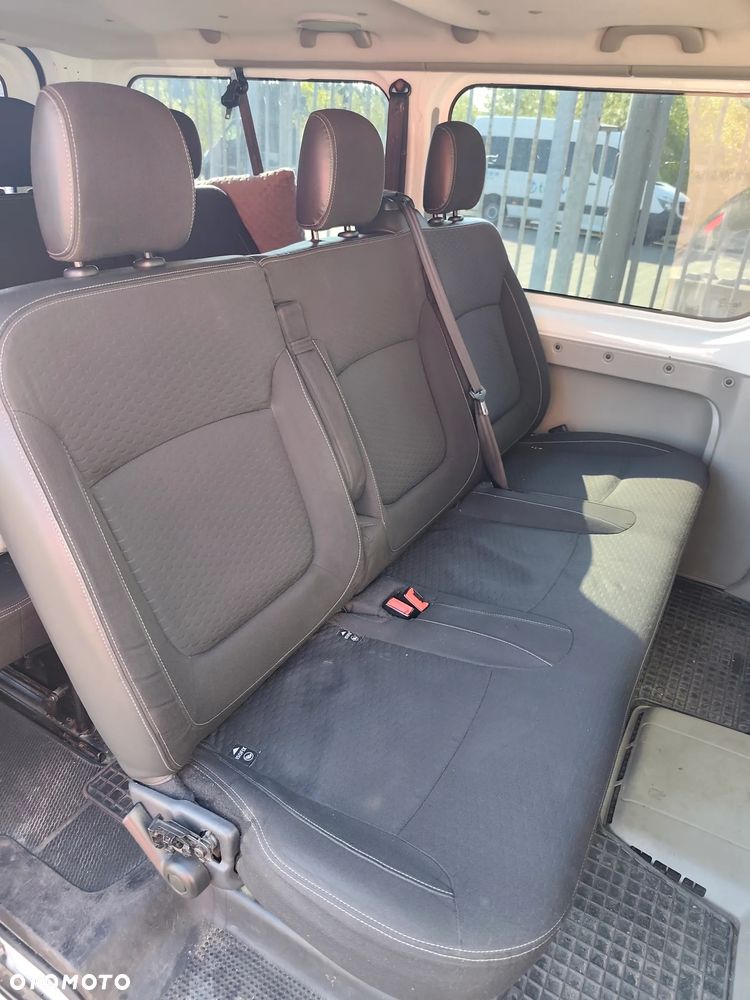 Renault Trafic - 19
