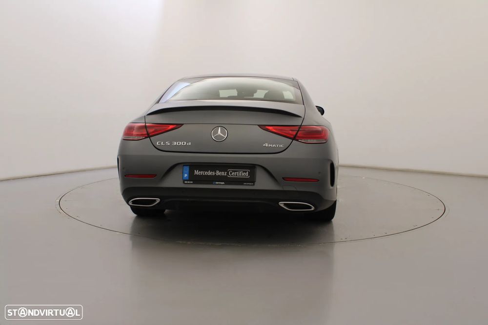 Mercedes-Benz CLS 300 d 4Matic - 8