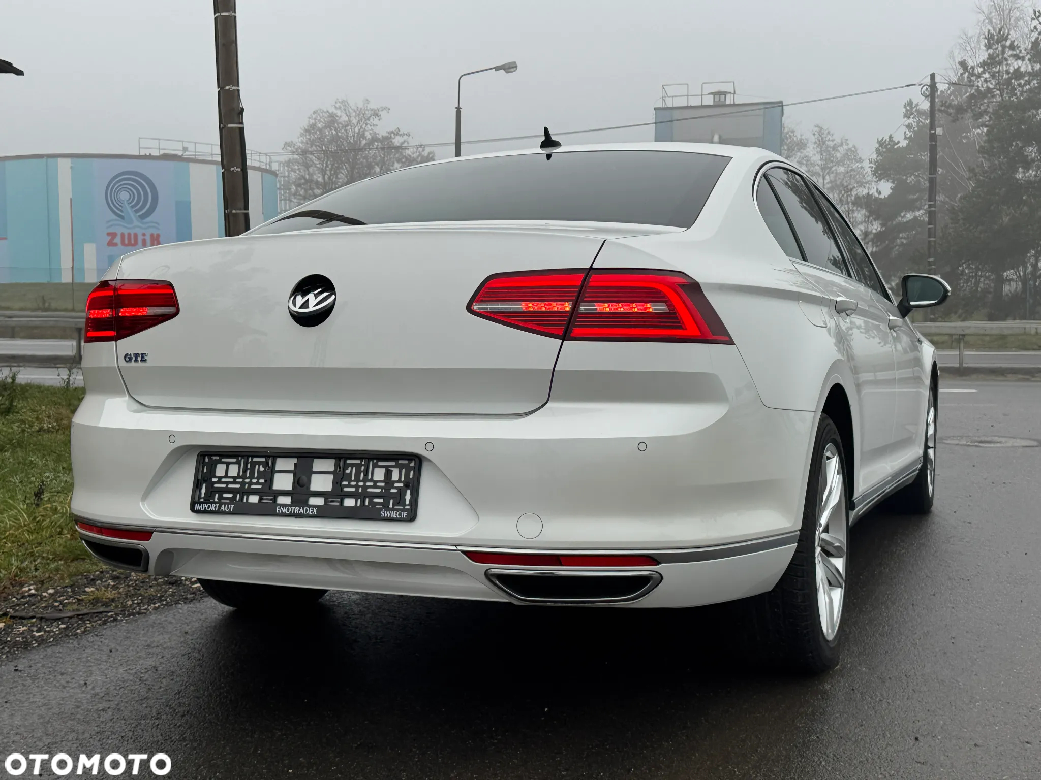 Volkswagen Passat 1.4 TSI Plug-In-Hybrid GTE - 4