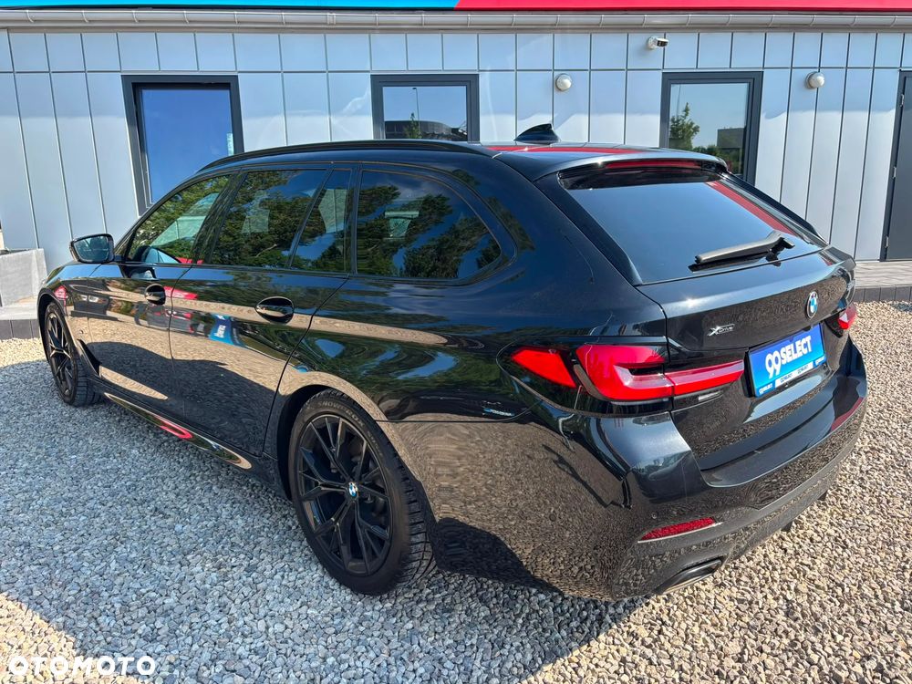 BMW Seria 5 520d xDrive mHEV M Sport sport - 3