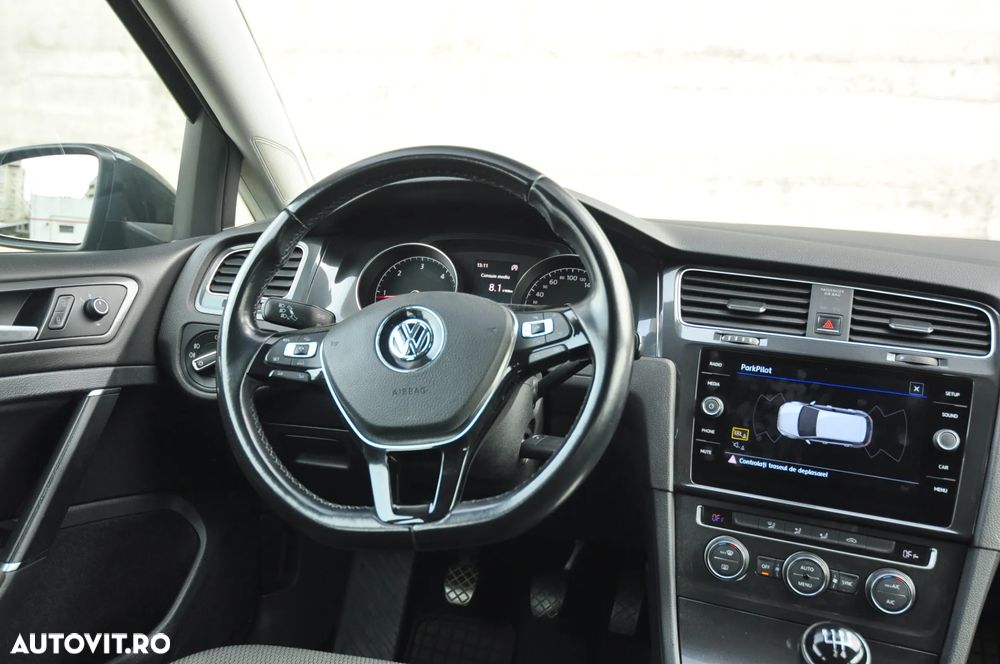 Volkswagen Golf 1.6 TDI (BlueMotion Technology) Comfortline - 17