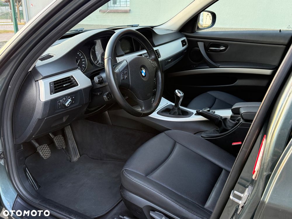 BMW Seria 3 - 7
