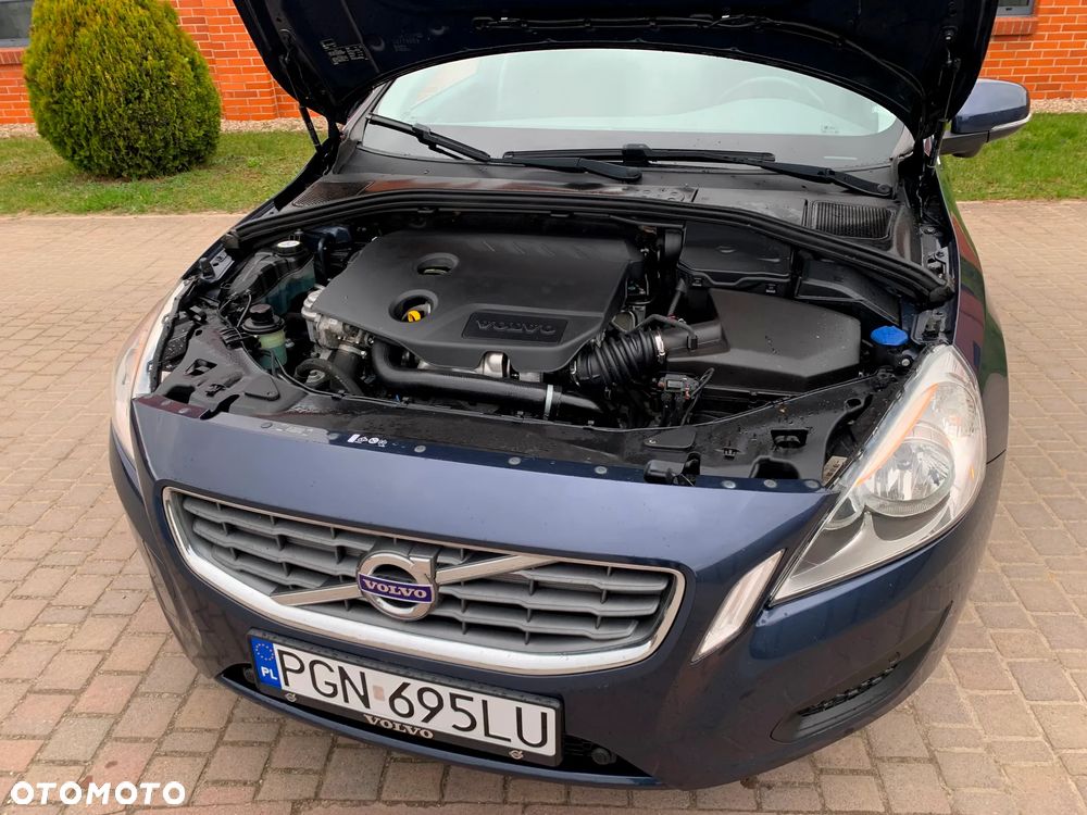 Volvo V60 ver-d2-momentum - 20