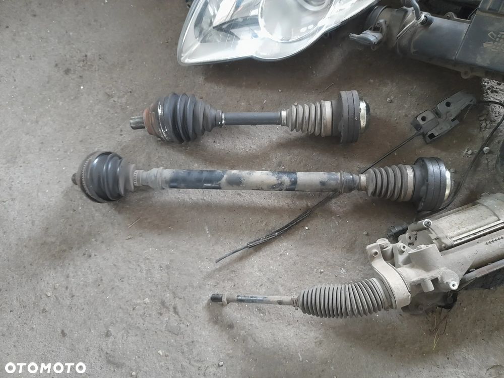 PASSAT B6 2,0TDI półoś lewa prawa - 1