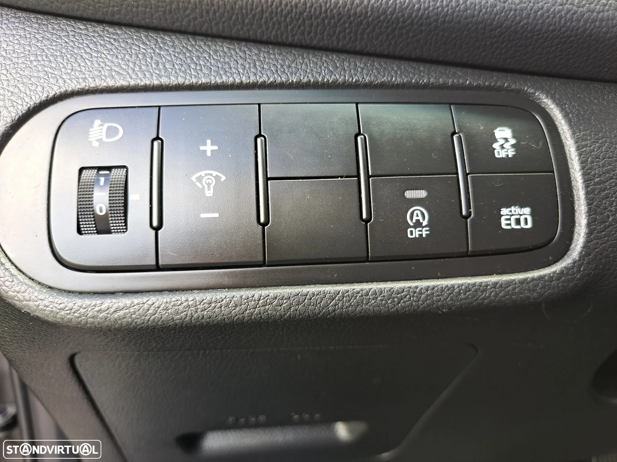 Kia Carens 1.7 CRDi ISG TX - 16