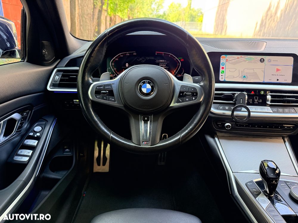 BMW Seria 3 330d Aut. M Sport - 23