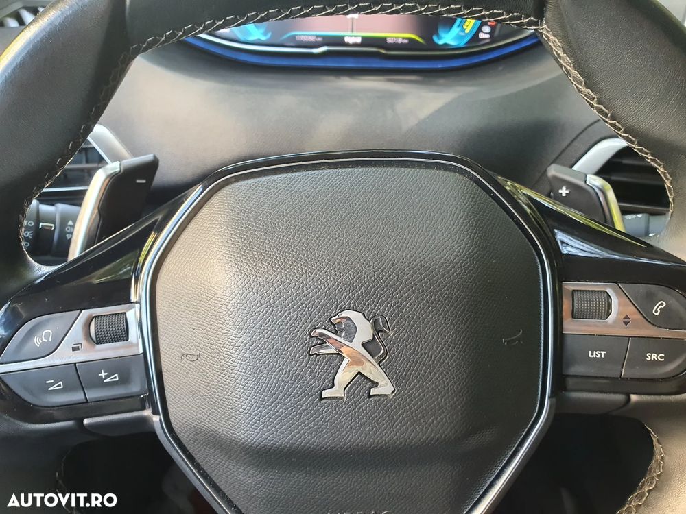 Peugeot 3008 225 e-EAT8 Allure Pack - 6