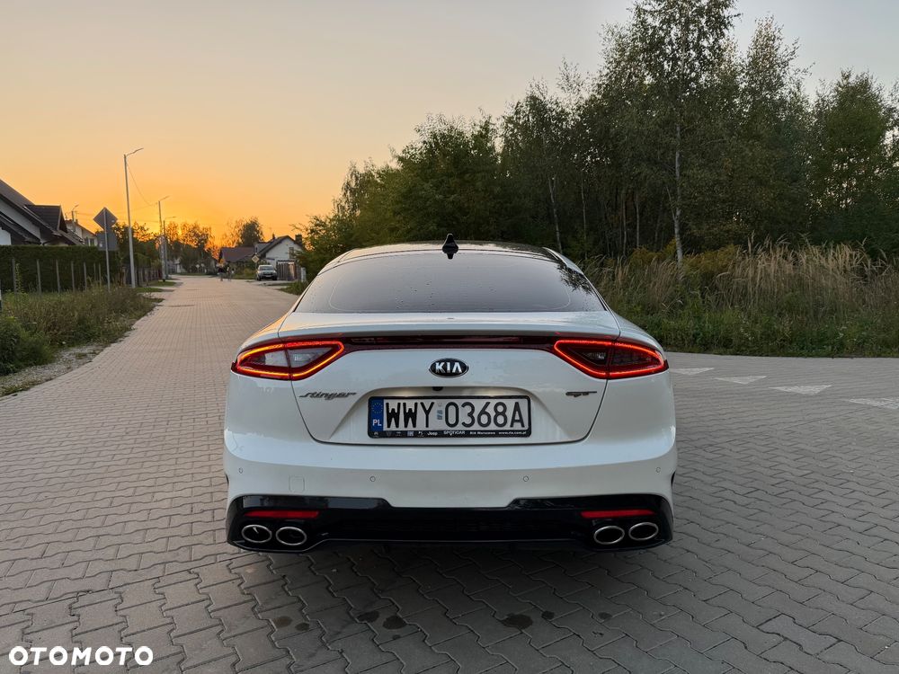Kia Stinger 3.3 T-GDI V6 GT AWD - 6