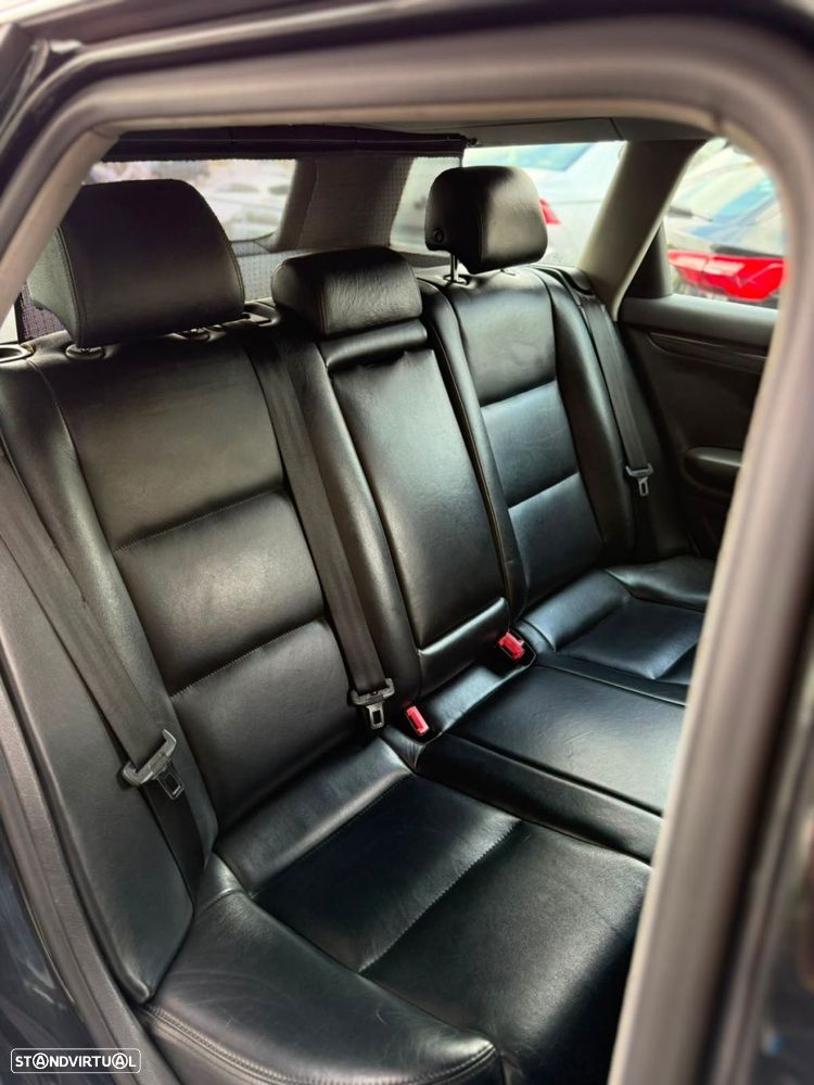 Audi A4 Avant 1.9 TDI M6 Sport - 12