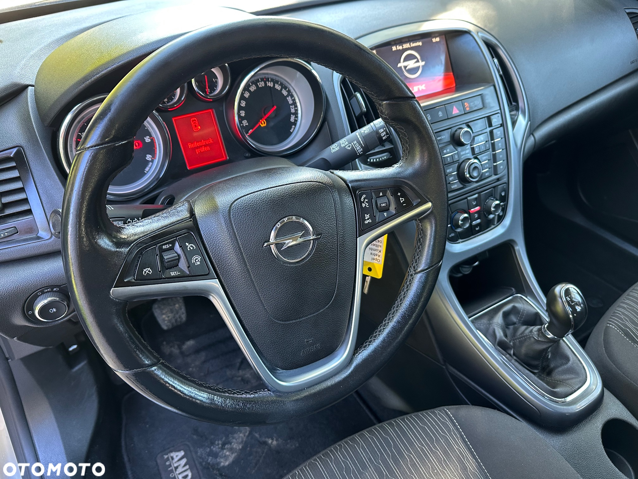 Opel Astra 1.6 CDTI DPF ecoFLEX Sports TourerStart/Stop Edition - 9