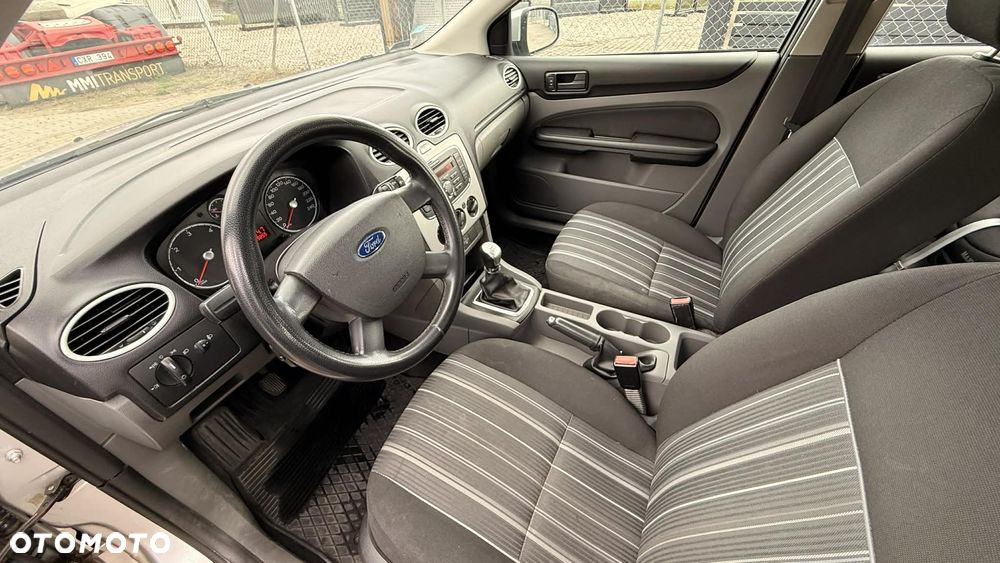 Ford Focus 1.6 TDCi Amber X - 9