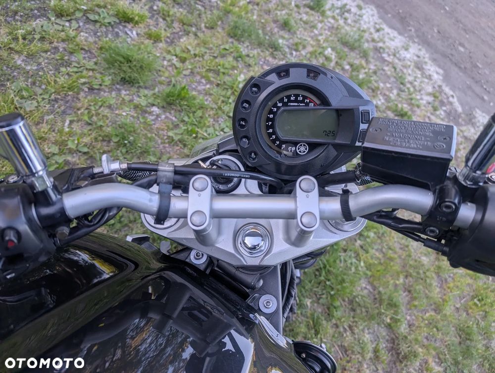Yamaha FZ6 - 7