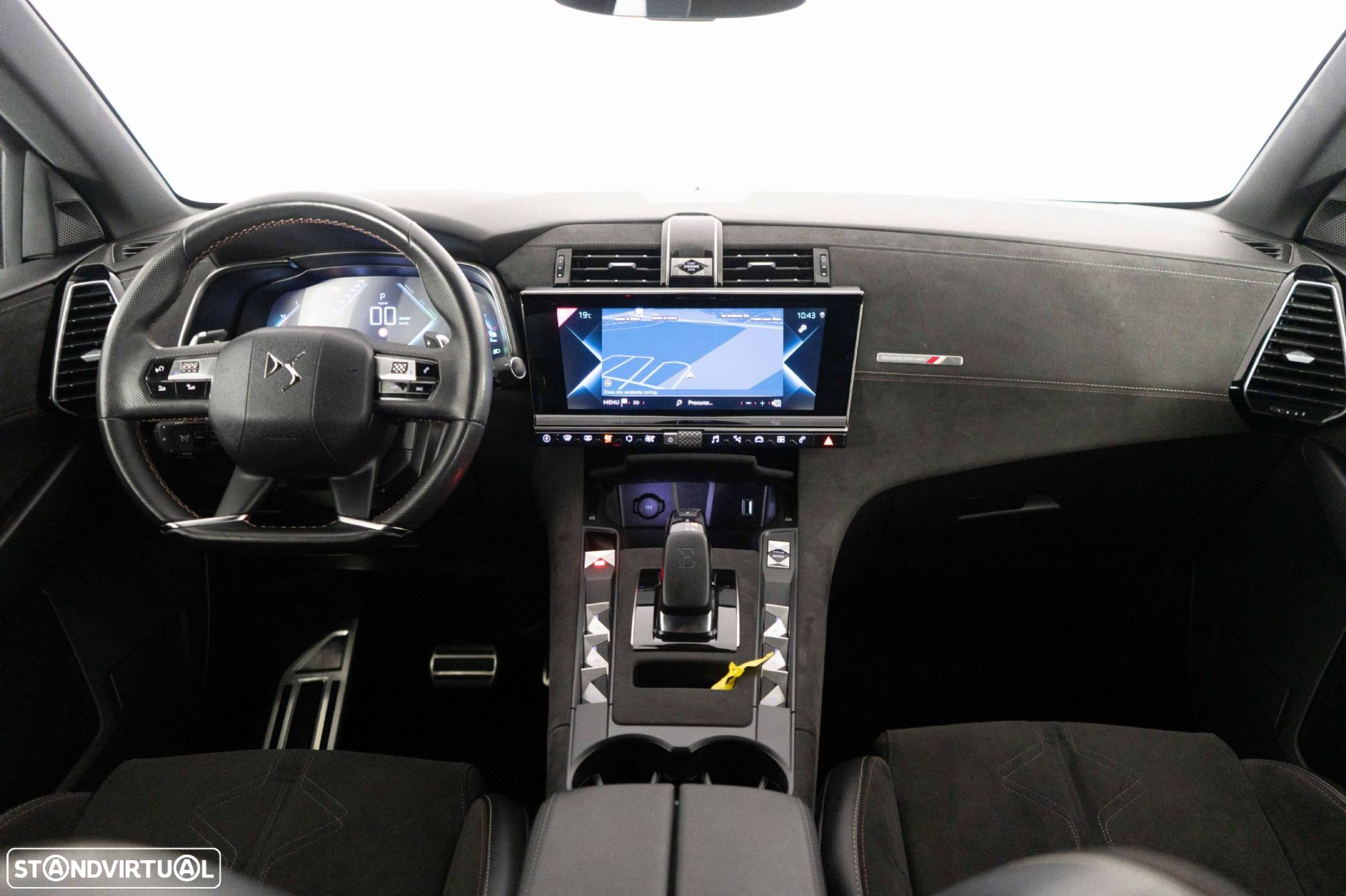 DS DS7 Crossback E-Tense Performance Line EAT8 - 23
