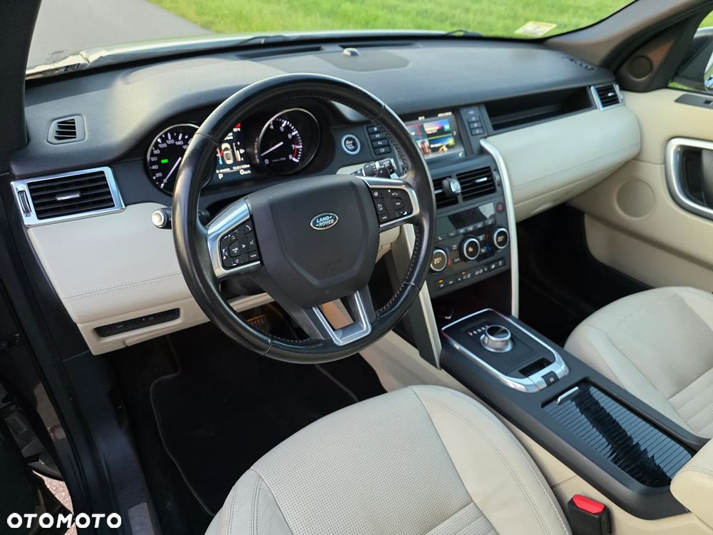 Land Rover Discovery Sport 2.0 Si4 HSE Luxury - 9