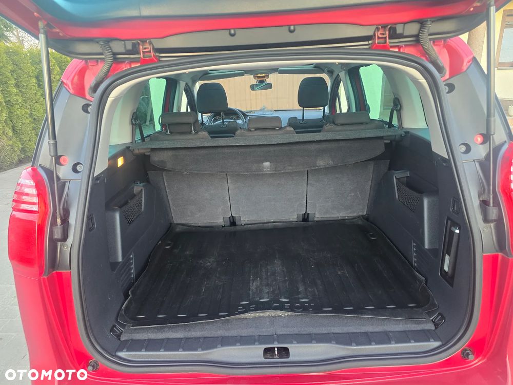Peugeot 5008 1.6 HDi Premium - 9