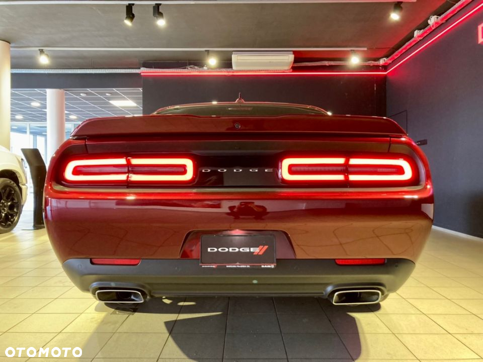 Dodge Challenger 5.7 R/T - 15