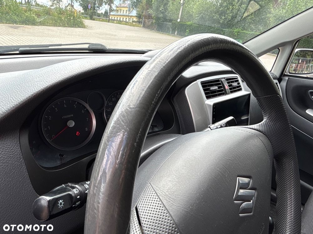 Suzuki Liana 1.6 Comfort - 21