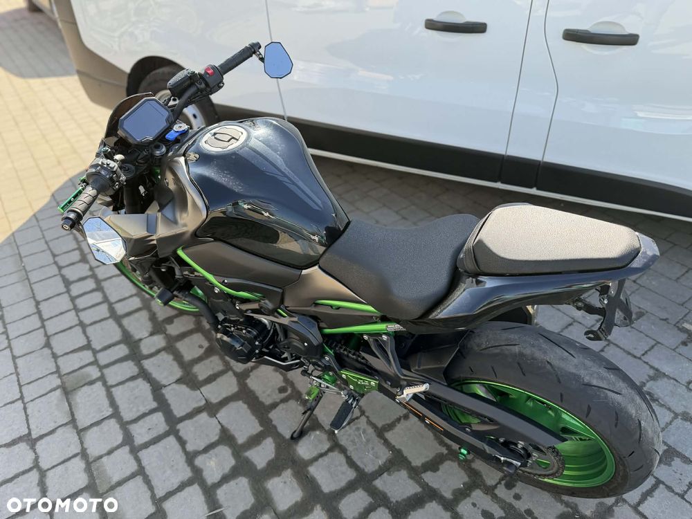 Kawasaki Z 900 - 12