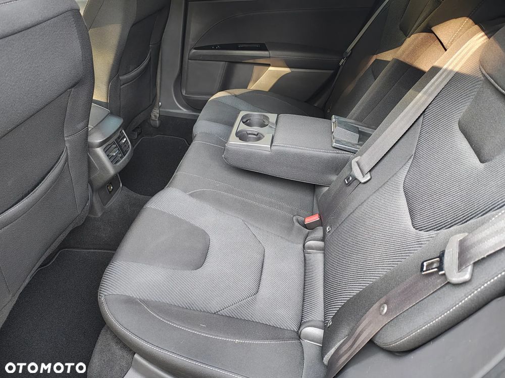 Ford Mondeo 2.0 TDCi Titanium PowerShift - 6