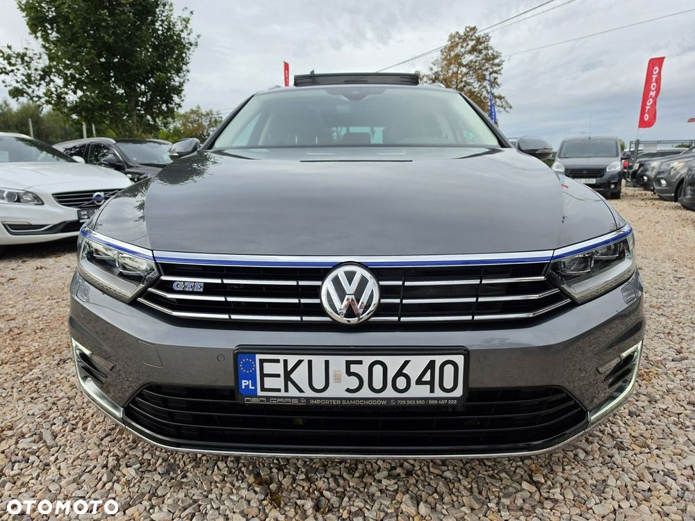 Volkswagen Passat - 20