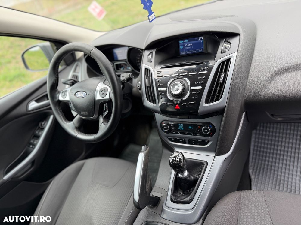 Ford Focus 1.6 TDCI DPF Start-Stopp-System Trend - 9