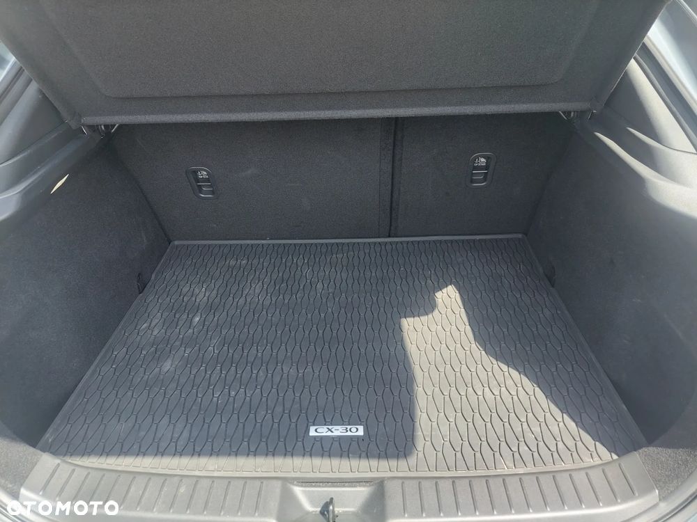 Mazda CX-30 2.0 mHEV Centre-Line 2WD - 28