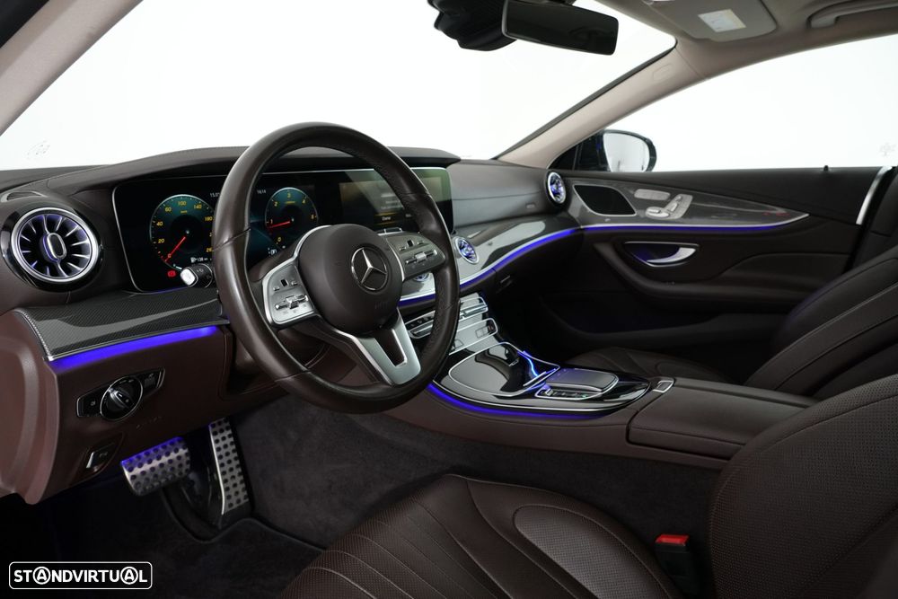 Mercedes-Benz CLS 220 d AMG Line - 4