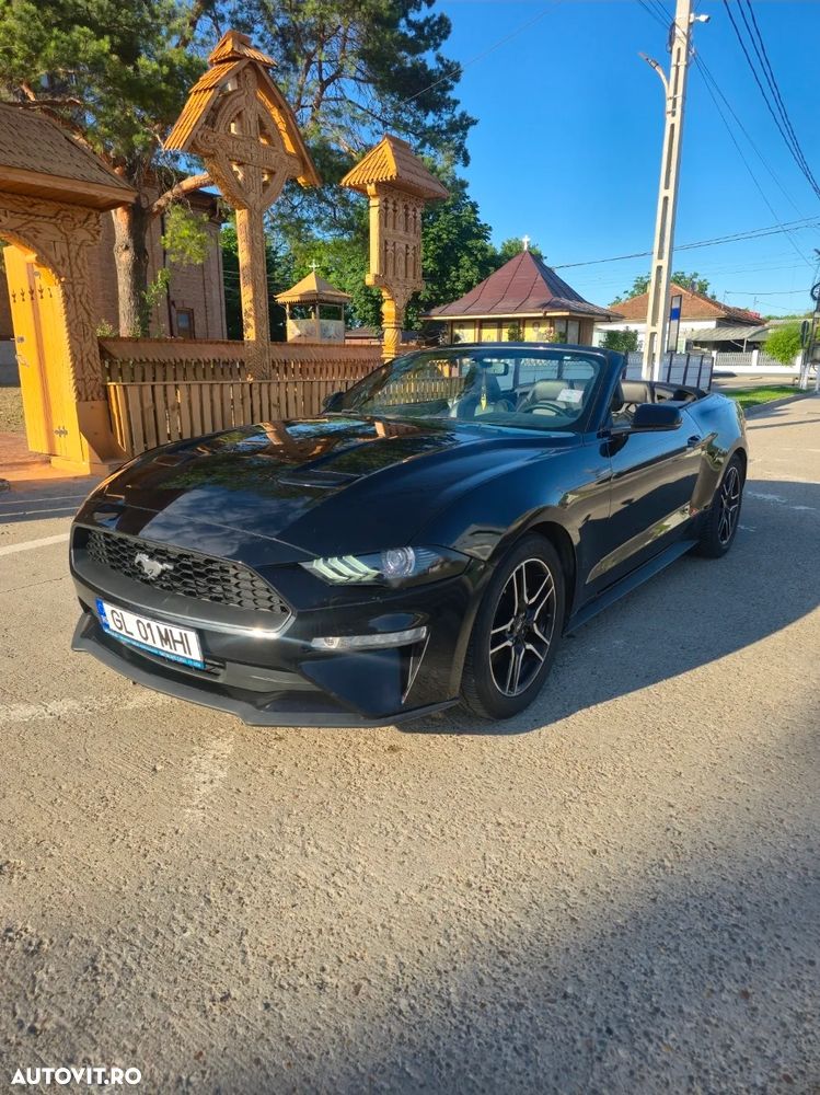 Ford Mustang 2.3 Eco Boost Aut. - 4