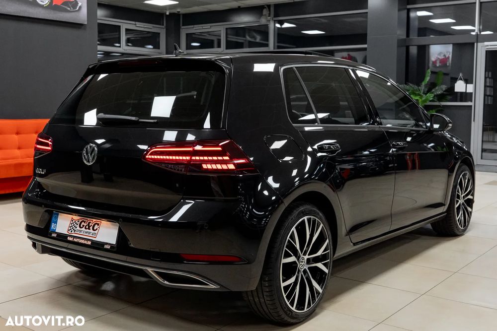 Volkswagen Golf 1.5 TSI ACT DSG Sound - 6