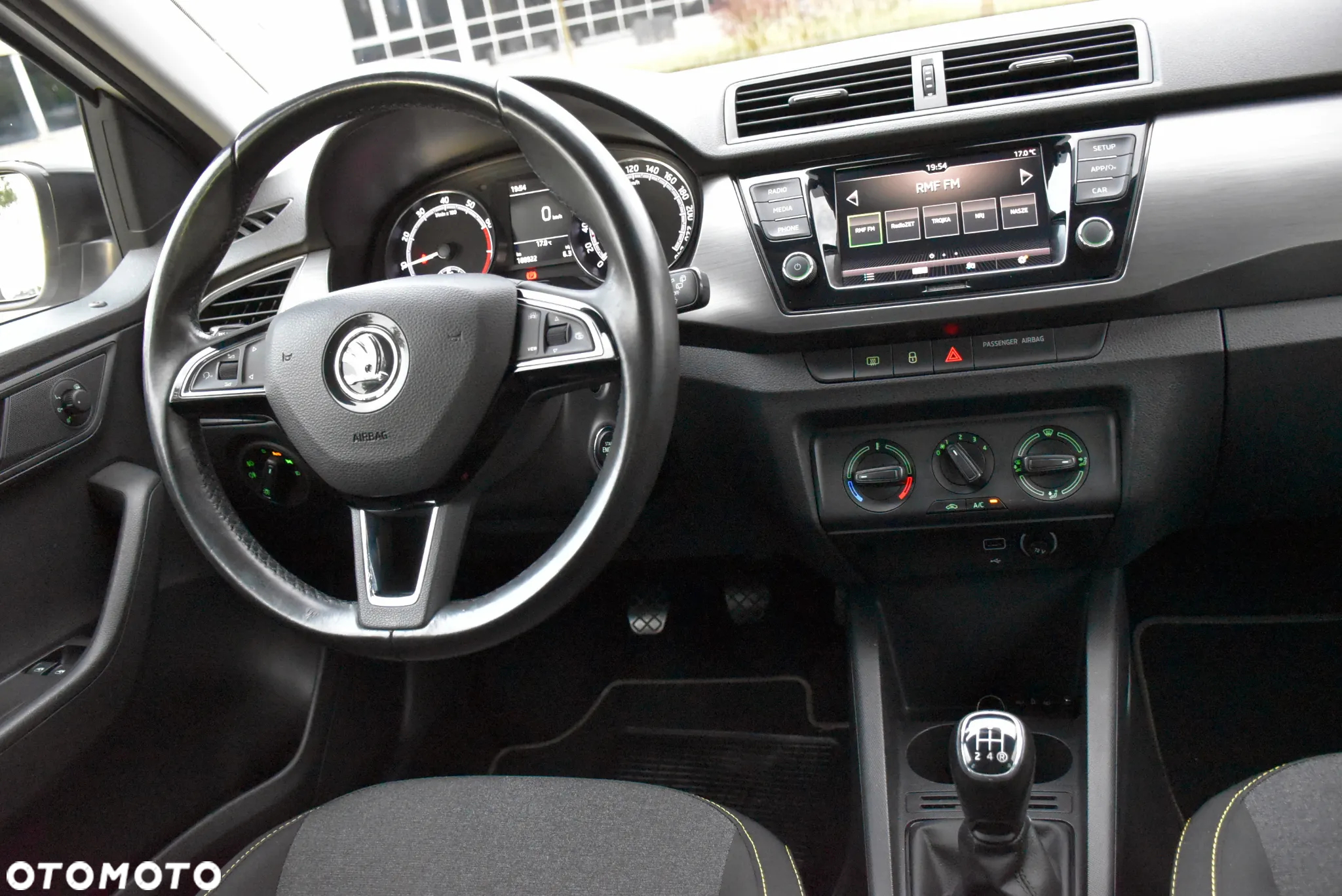Skoda Fabia 1.0 MPI Edition - 29