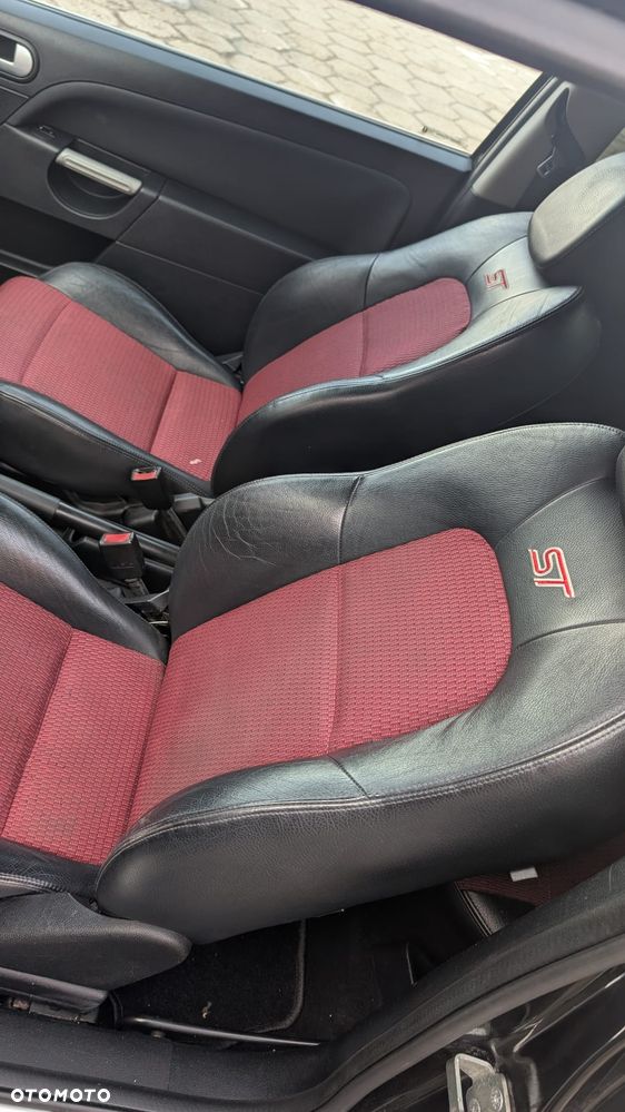 Ford Fiesta 2.0 ST - 6