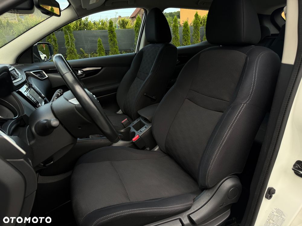 Nissan Qashqai 1.6 DIG-T 360 - 17