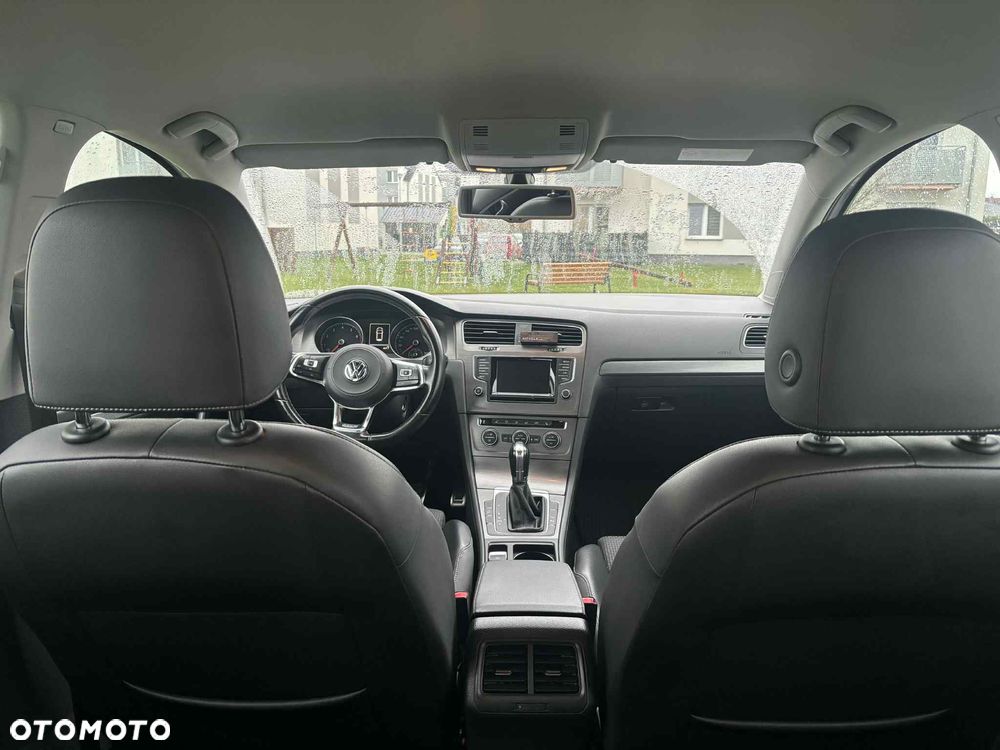 Volkswagen Golf 1.4 TSI BMT Highline DSG - 12