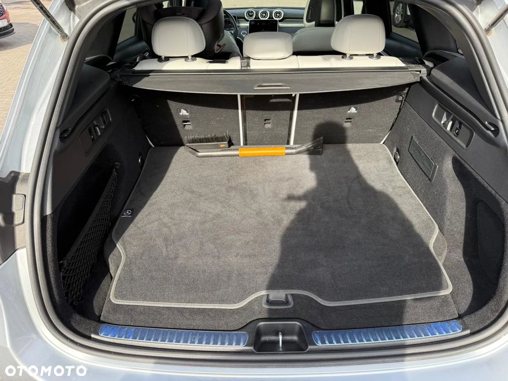 Mercedes-Benz GLC 300 e PHEV 4-Matic AMG Line - 25