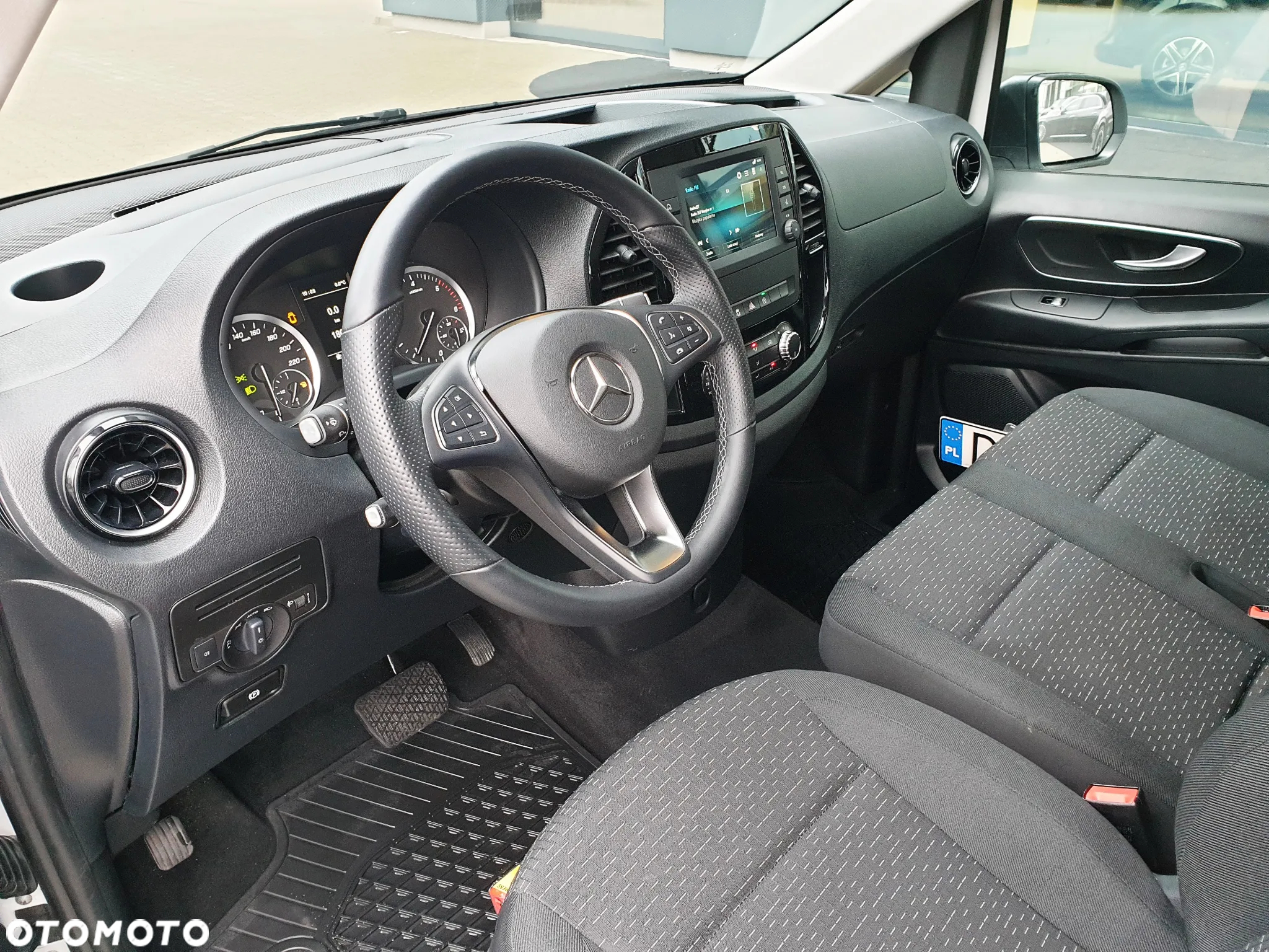 Mercedes-Benz Vito - 12