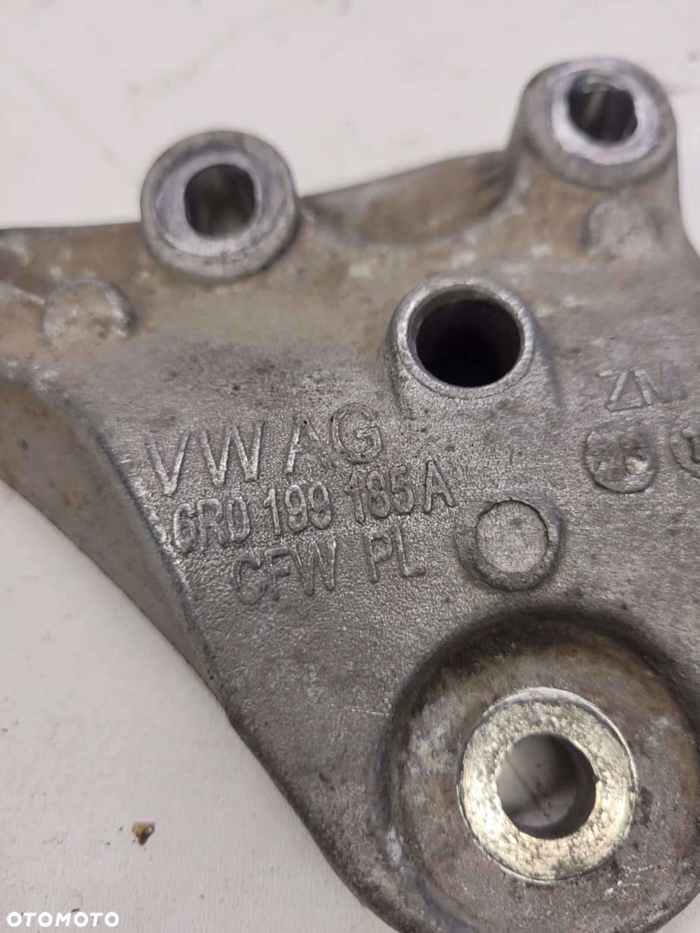 ŁAPA WSPORNIK SILNIKA AUDI A1 VW SEAT 6R0199185A - 4