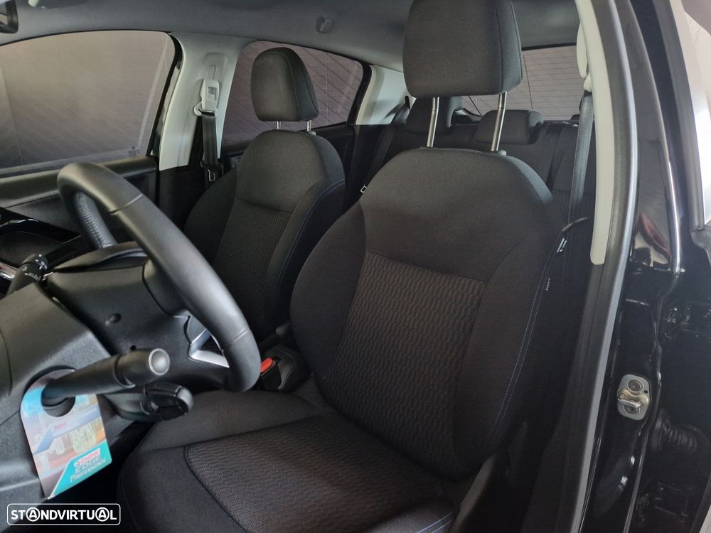 Peugeot 208 1.2 PureTech Signature - 15