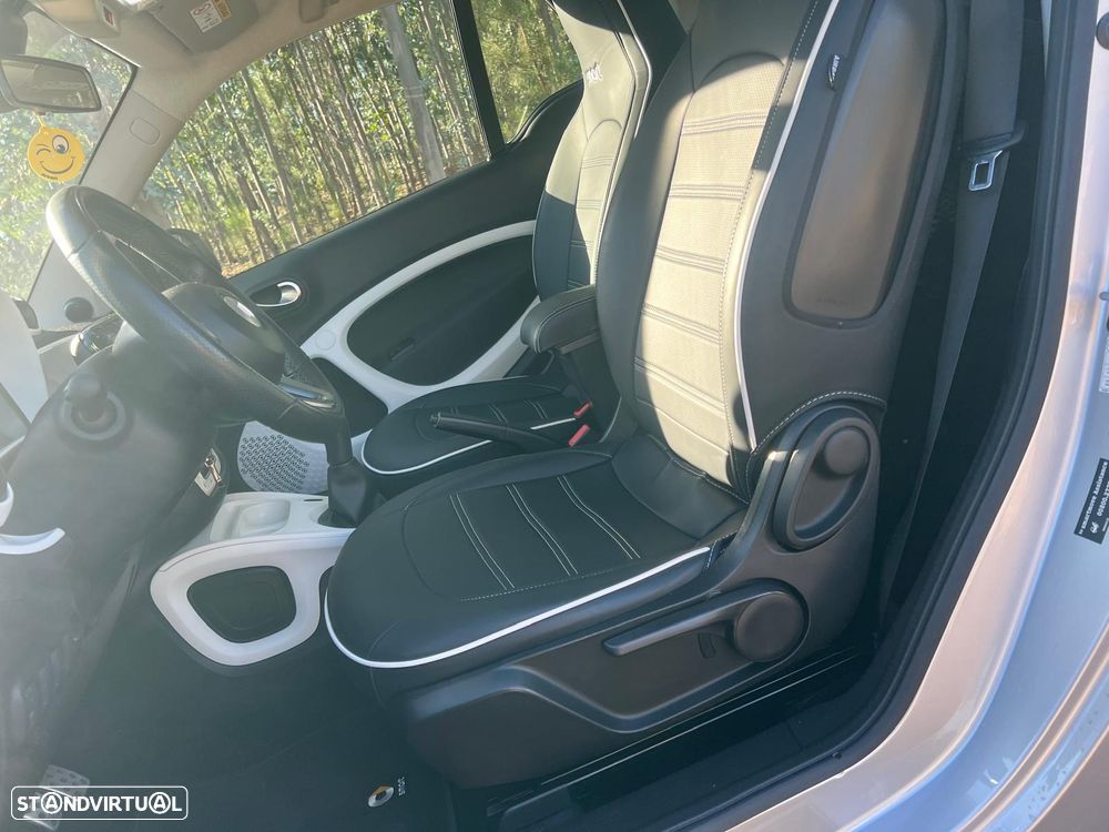 Smart ForTwo Coupé 1.0 Passion 71 - 6