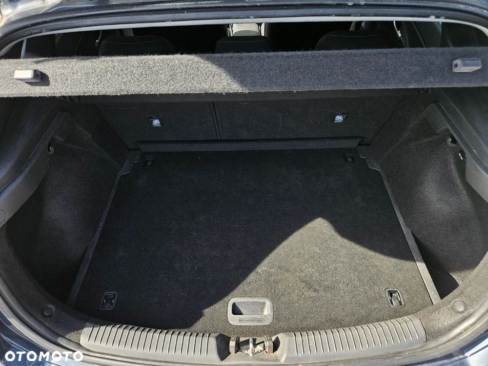 Hyundai i30 1.5 DPI Modern - 22