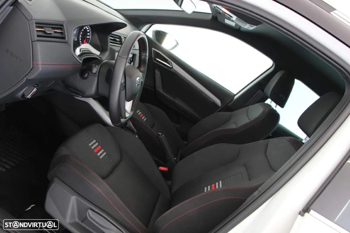 SEAT Arona 1.0 TSI FR DSG - 22