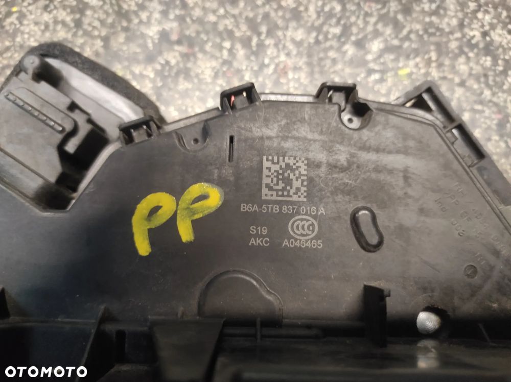 ZAMEK DRZWI LEWY PRAWY PRZEDNI 5TB837015A 5TB837016A VW PASSAT B8 GOLF 7 SKODA OCTAVIA 3 RAPID FABIA 3 KAROQ KODIAQ SPRAWNY WYSYŁKA !!!!! - 5