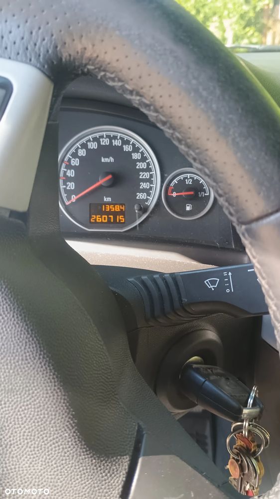 Opel Vectra 1.8 - 9