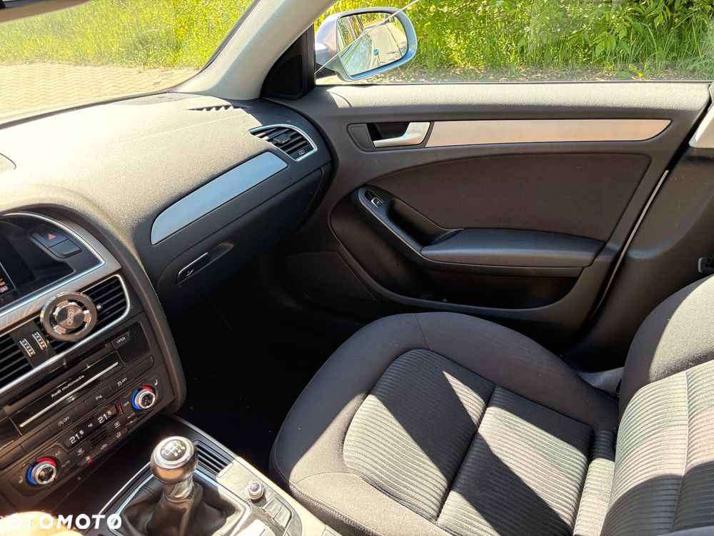 Audi A4 Avant 2.0 TDI - 7