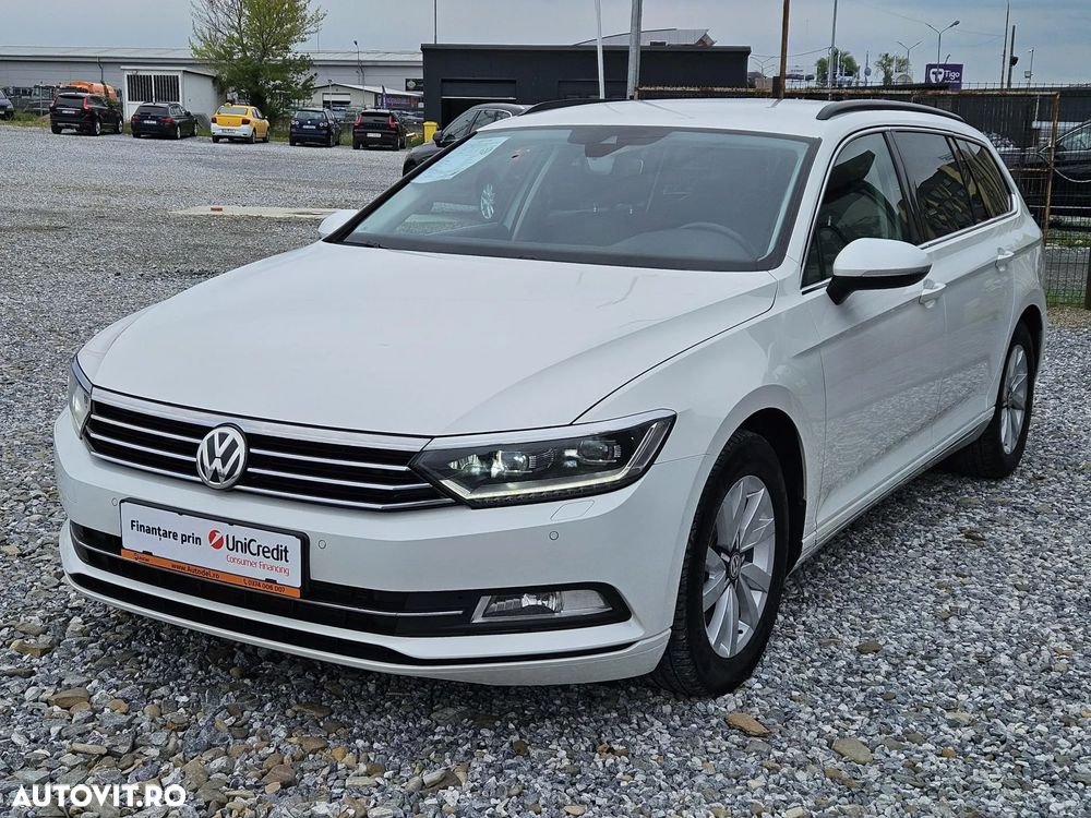 Volkswagen Passat 2.0 TDI DSG Comfortline - 3