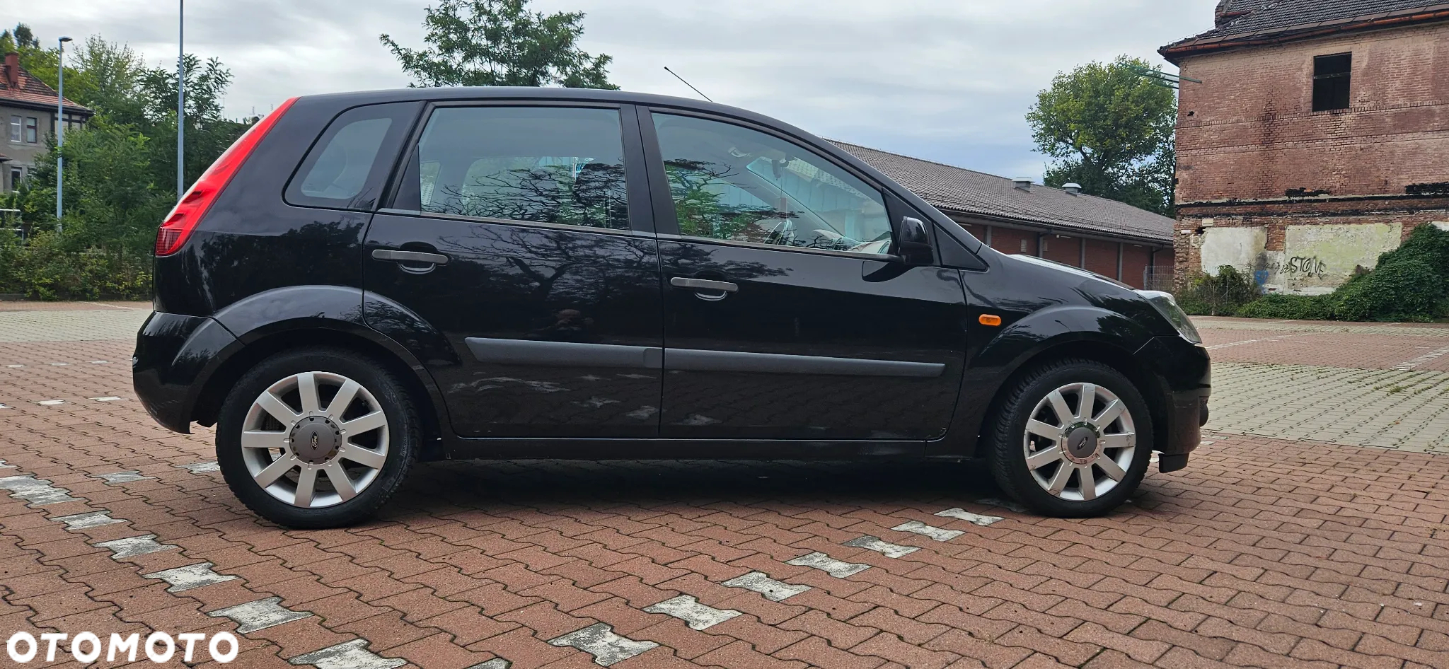 Ford Fiesta 1.4 - 5