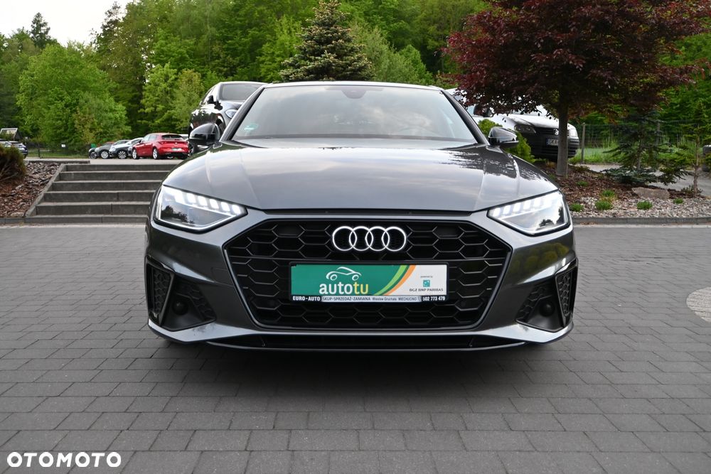Audi A4 Limousine 35 TFSI S tronic S line - 40