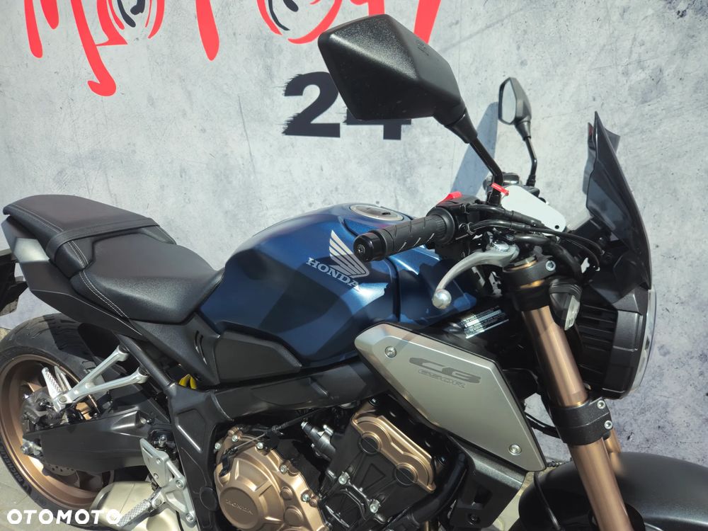 Honda CB - 18