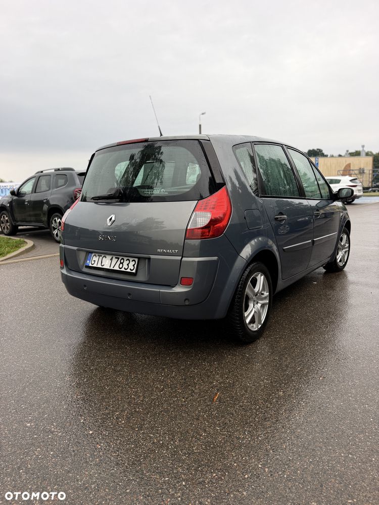 Renault Scenic - 4