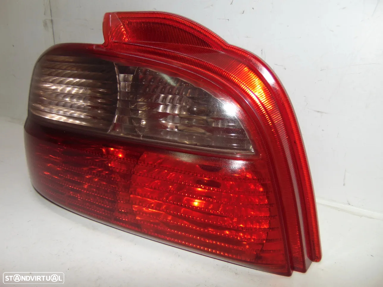 Toyota avensis farolim - 3