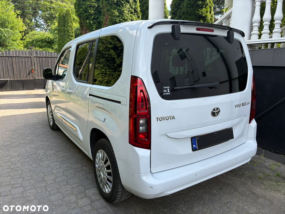Toyota Proace City Verso 1.5 D-4D Business - 19